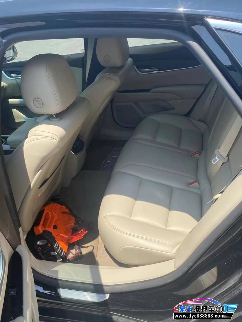 17年凯迪拉克XTS轿车抵押车出售