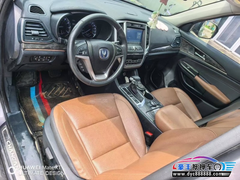 17年长安长安CS95SUV抵押车出售