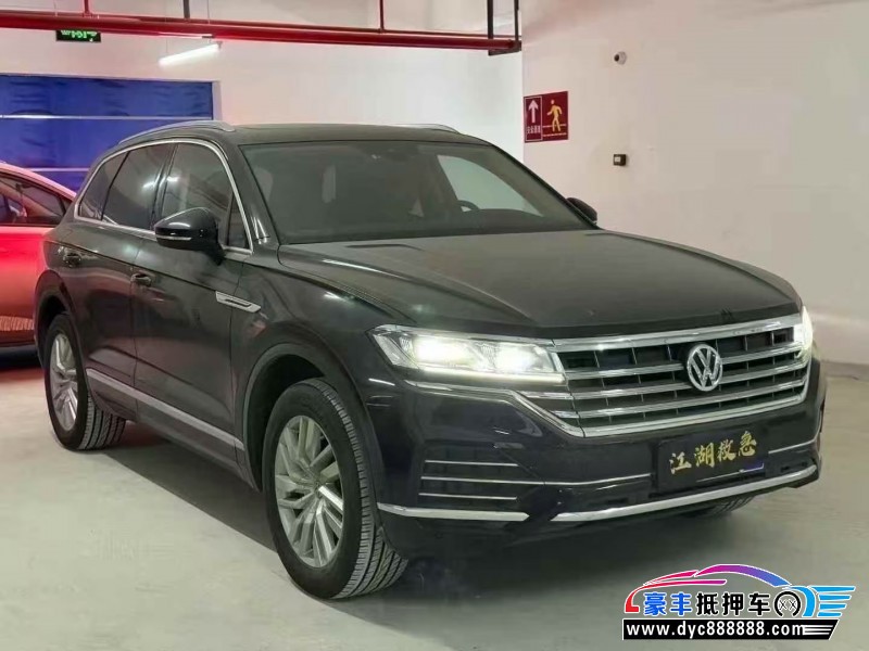 19年大众途锐SUV抵押车出售