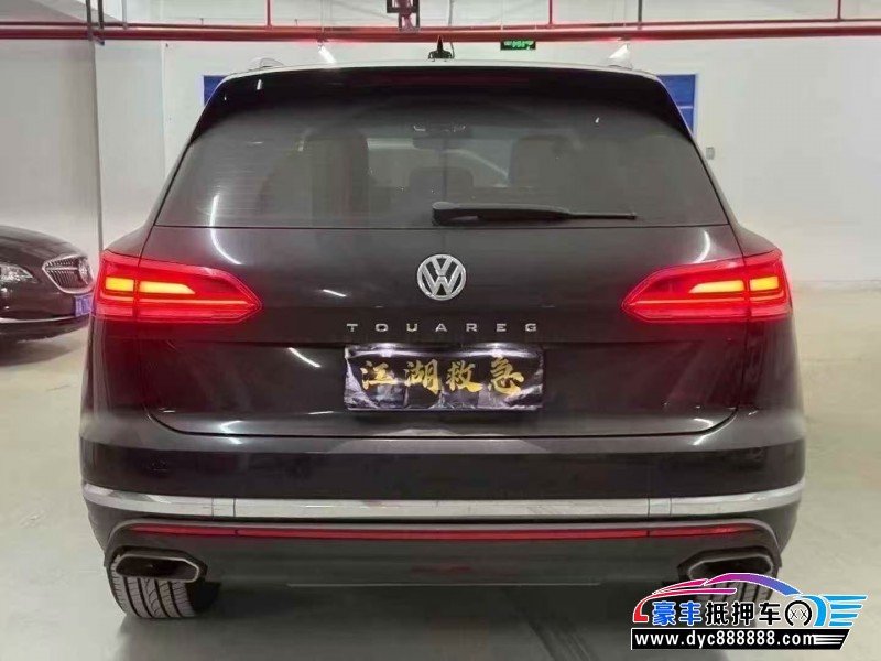 19年大众途锐SUV抵押车出售