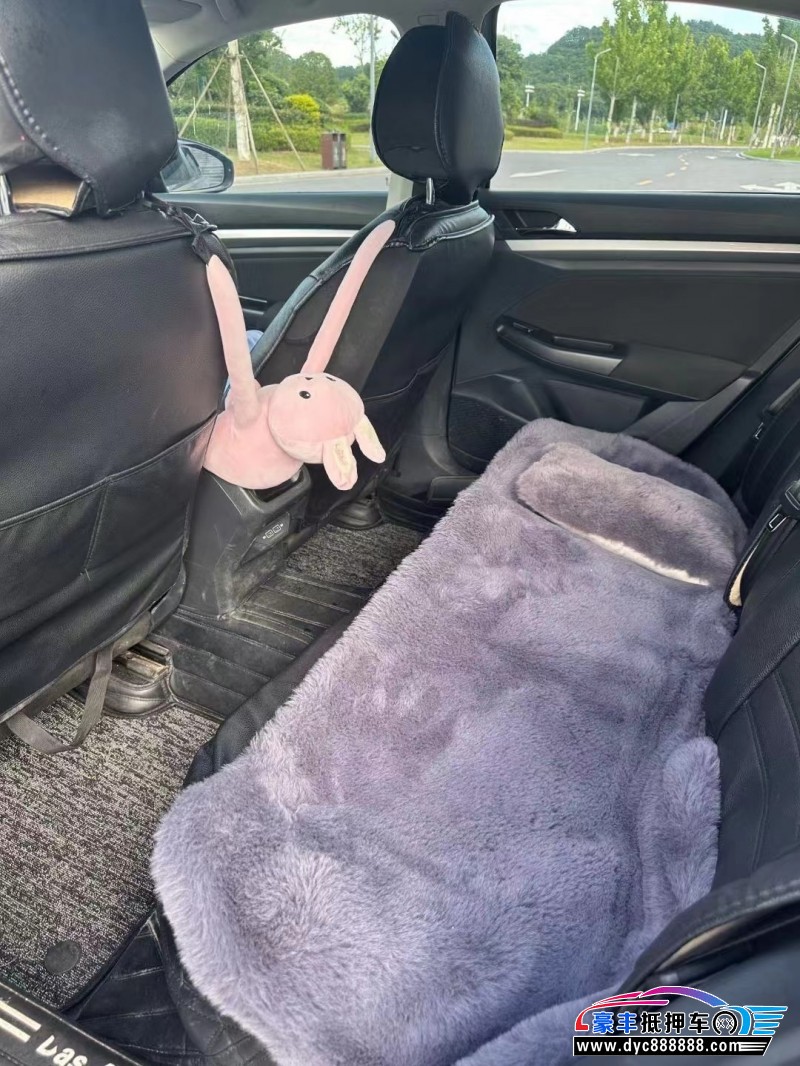 20年大众宝来轿车抵押车出售