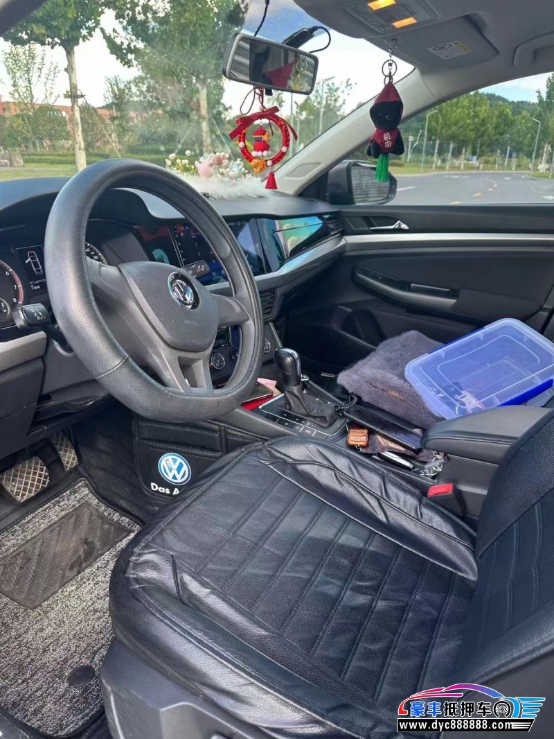 20年大众宝来轿车抵押车出售