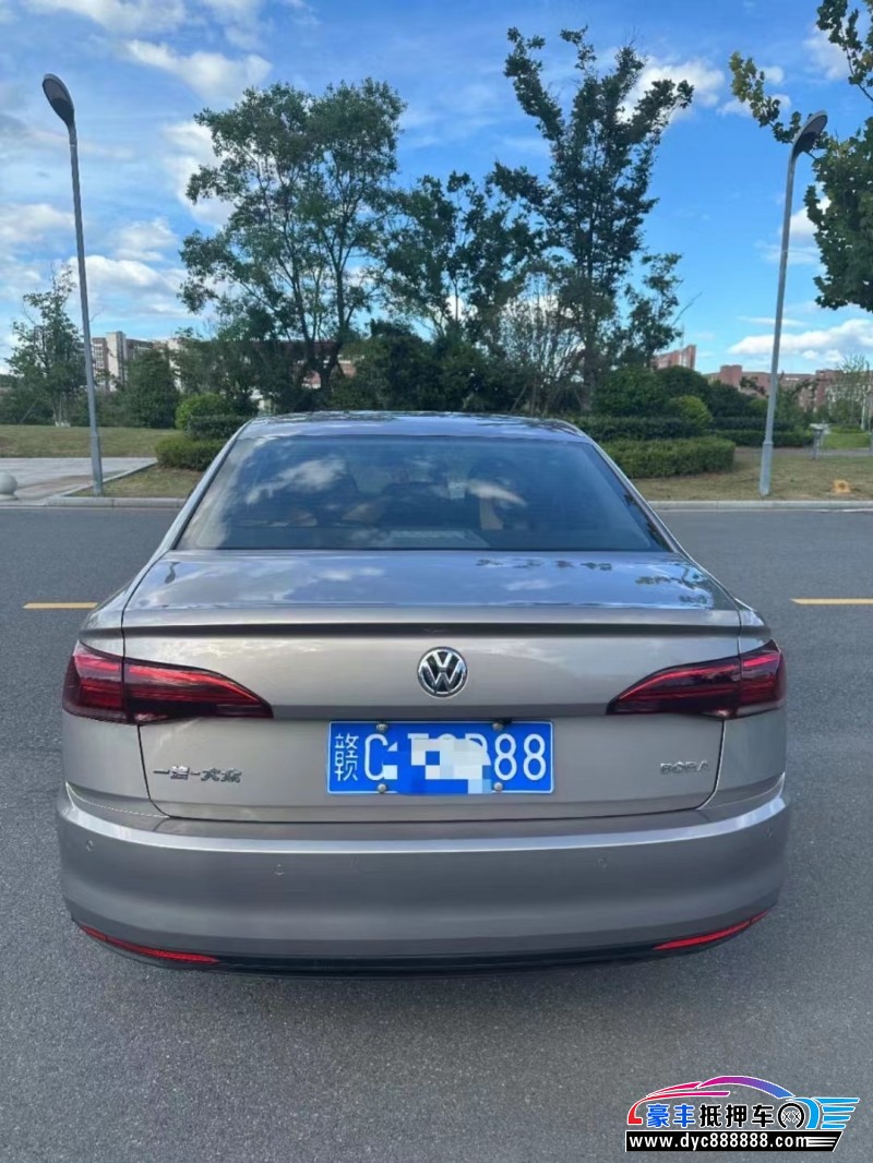 20年大众宝来轿车抵押车出售