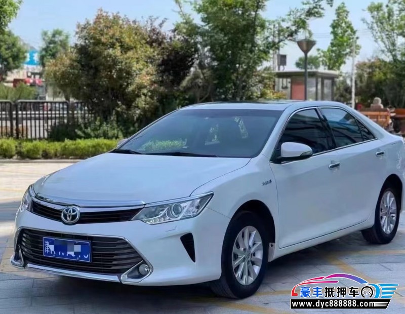 17年丰田凯美瑞轿车抵押车出售