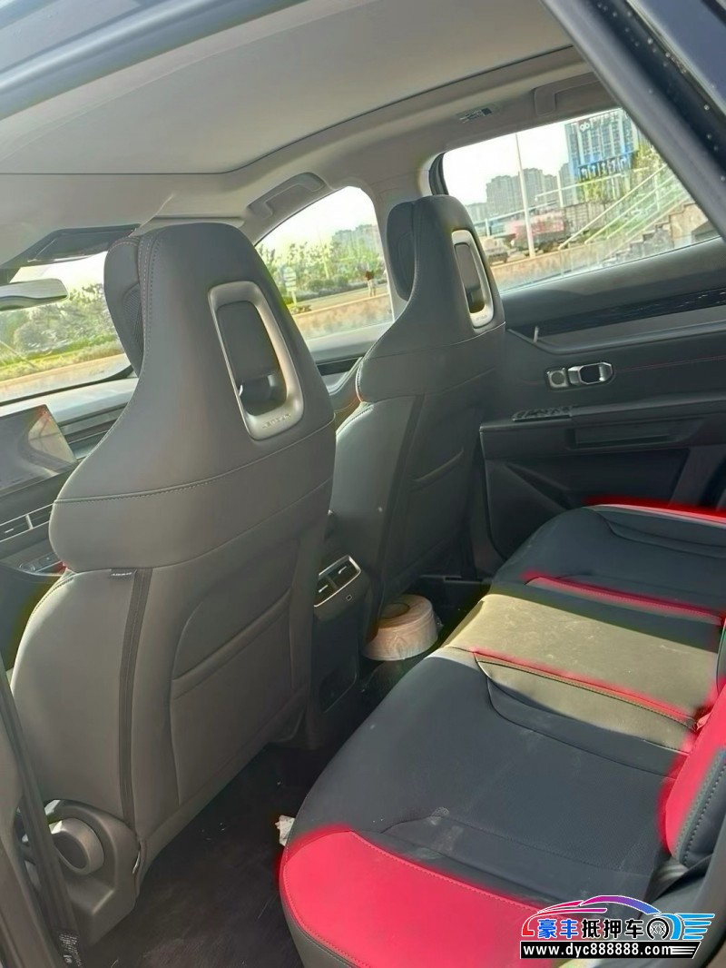 25年捷途大圣轿车抵押车出售