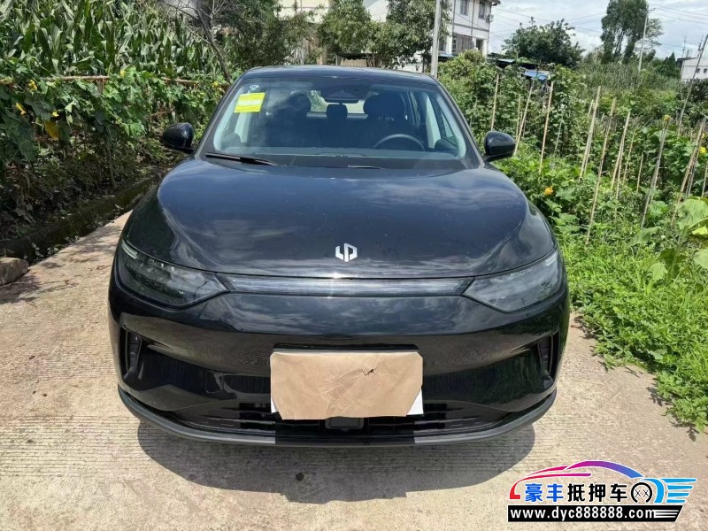 24年零跑C11轿车抵押车出售