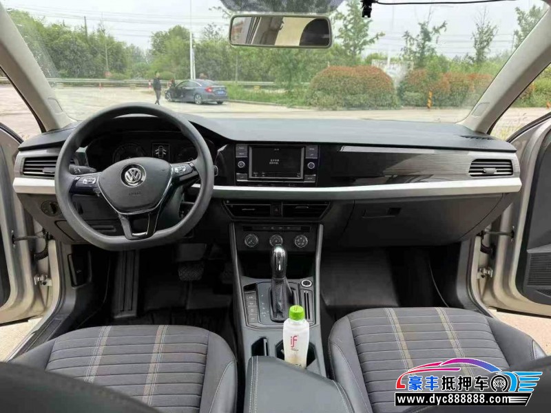 21年大众朗逸轿车抵押车出售