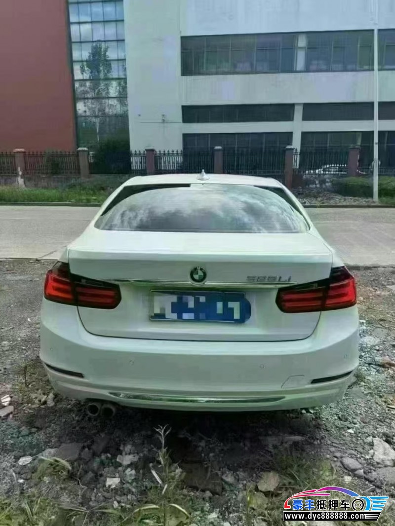 15年宝马3系轿车抵押车出售