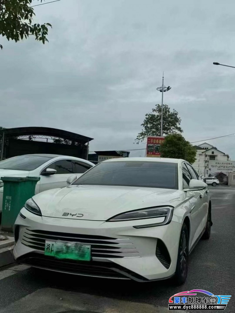 24年比亚迪海豹轿车抵押车出售