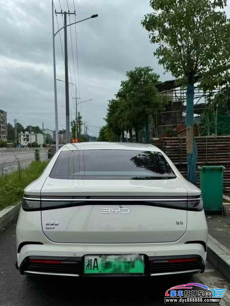 24年比亚迪海豹轿车抵押车出售