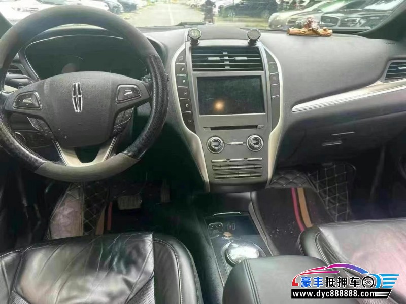 18年林肯MKC轿车抵押车出售