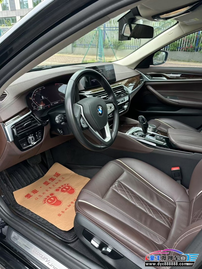 20年宝马5系轿车抵押车出售