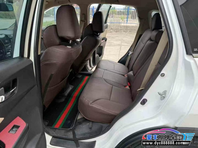 15年本田CR-V轿车抵押车出售