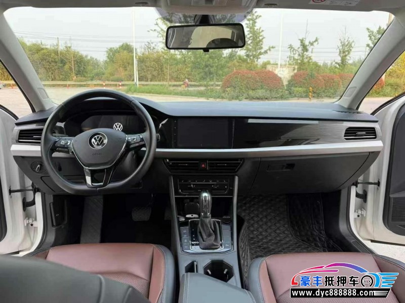 22年大众朗逸轿车抵押车出售