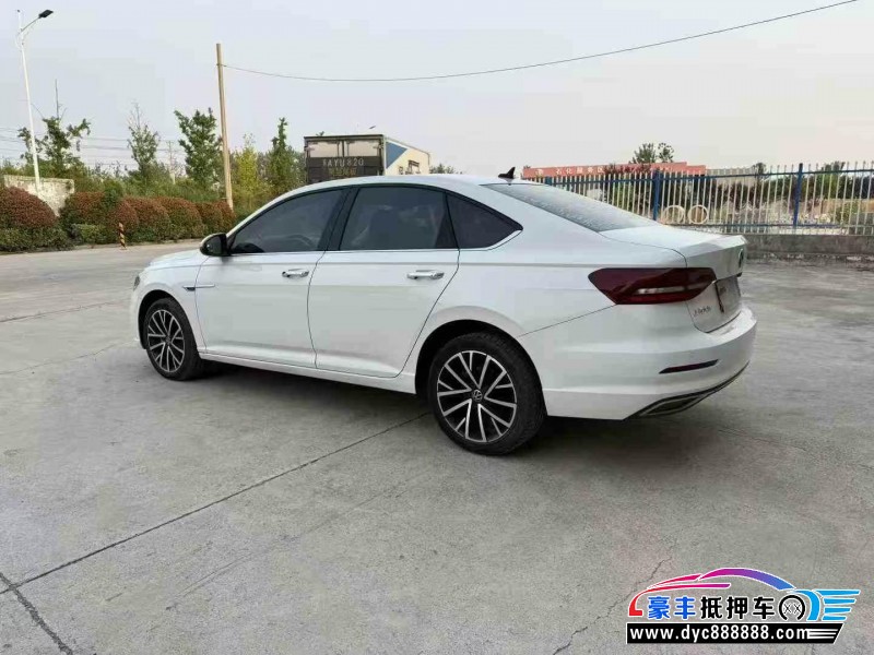 22年大众朗逸轿车抵押车出售