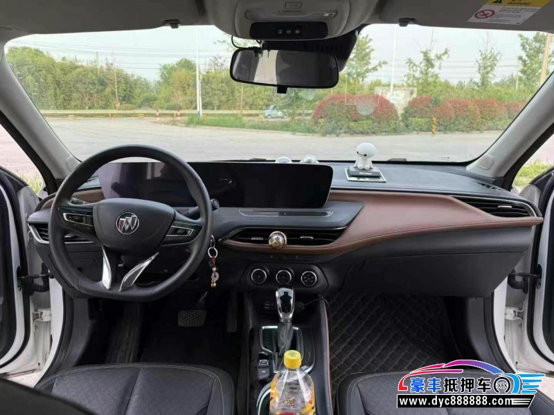 22年别克威朗轿车抵押车出售