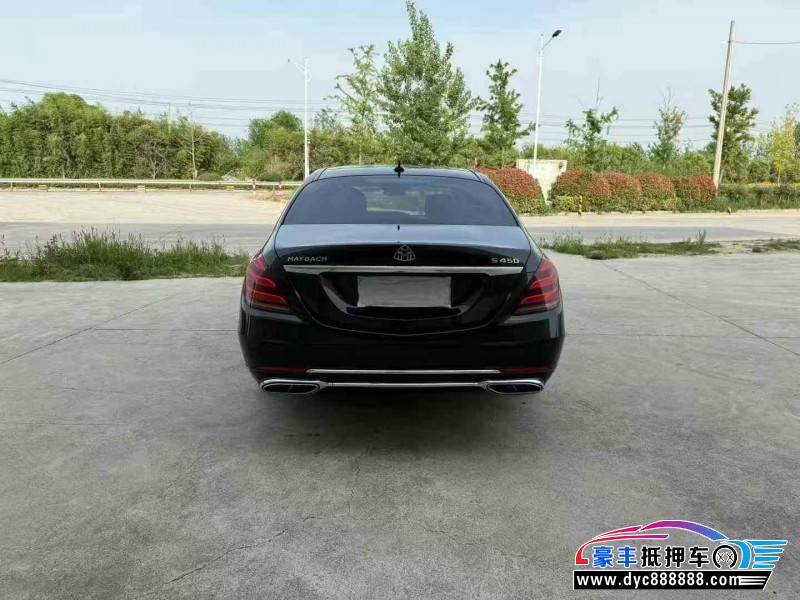 18年迈巴赫迈巴赫轿车抵押车出售