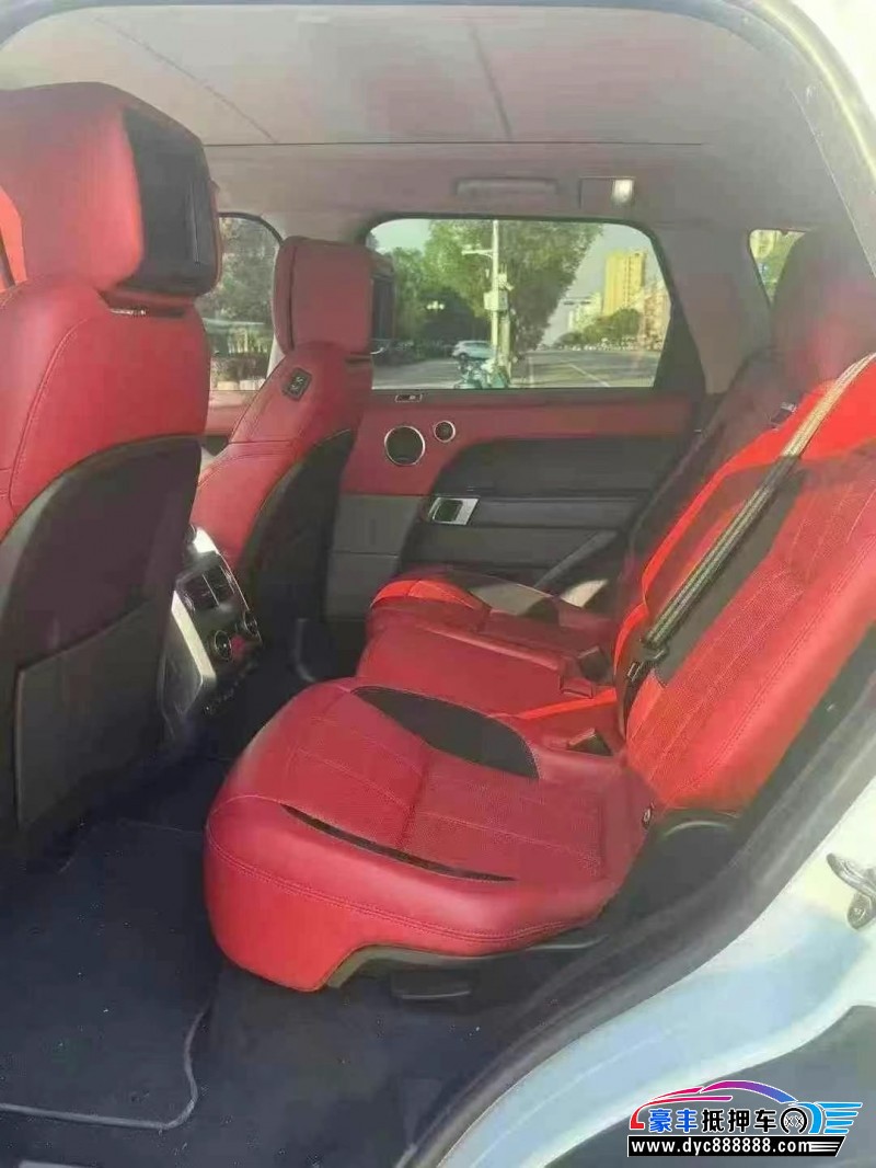 20年路虎揽胜运动轿车抵押车出售