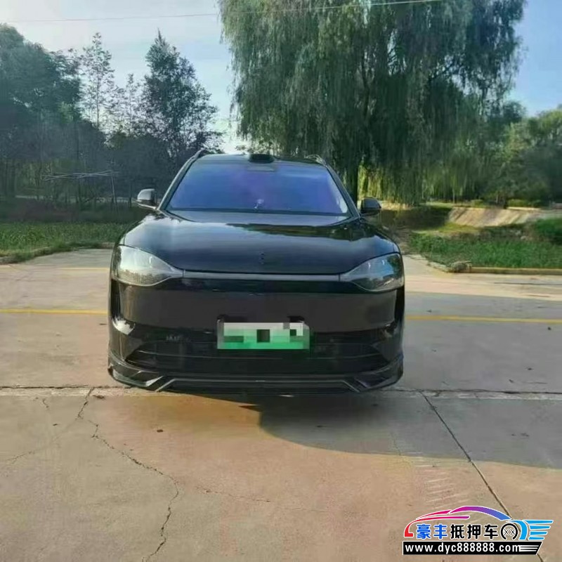 25年华为问界轿车抵押车出售