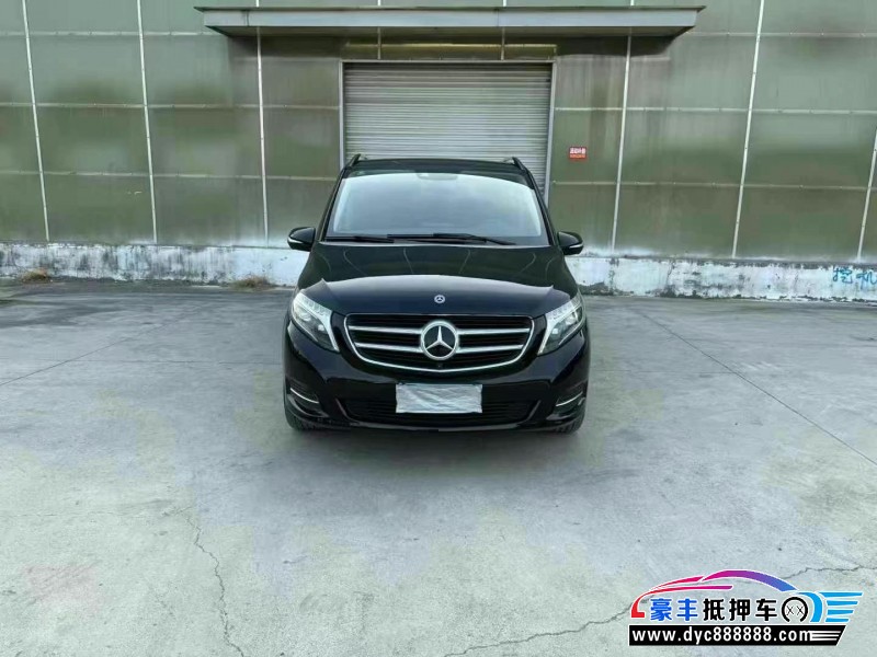 18年奔驰V轿车抵押车出售