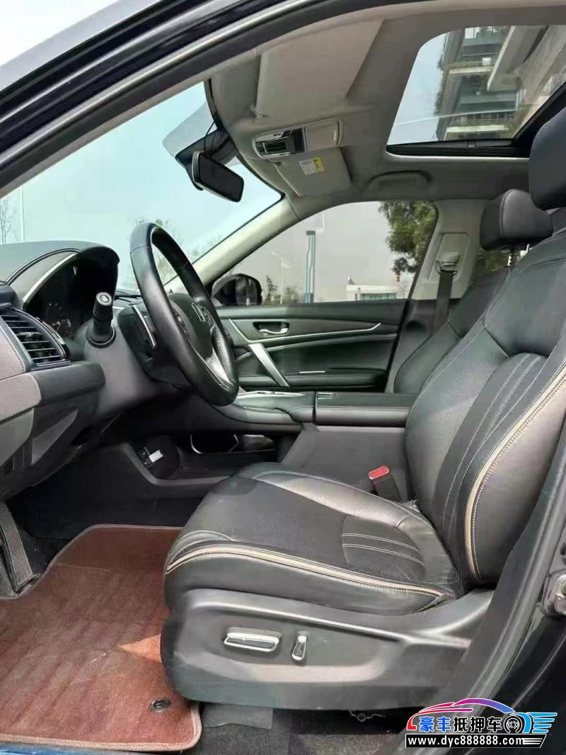 23年本田冠道轿车抵押车出售