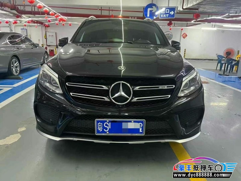 18年奔驰GLE轿车抵押车出售
