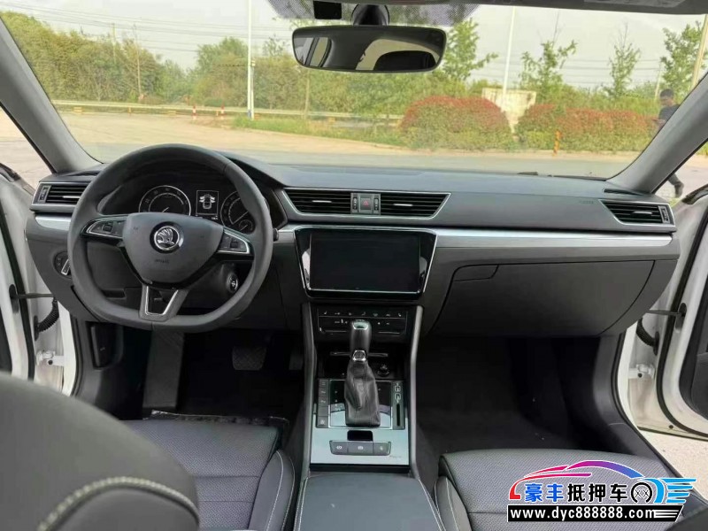 20年斯柯达速派轿车抵押车出售