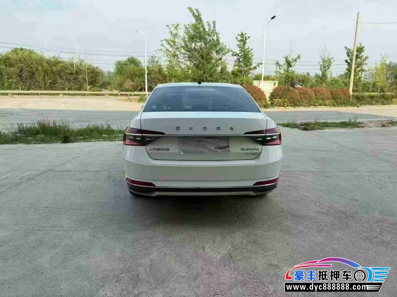 20年斯柯达速派轿车抵押车出售