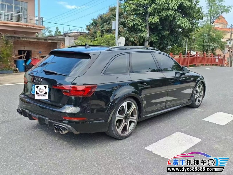 18年奥迪A4轿车抵押车出售
