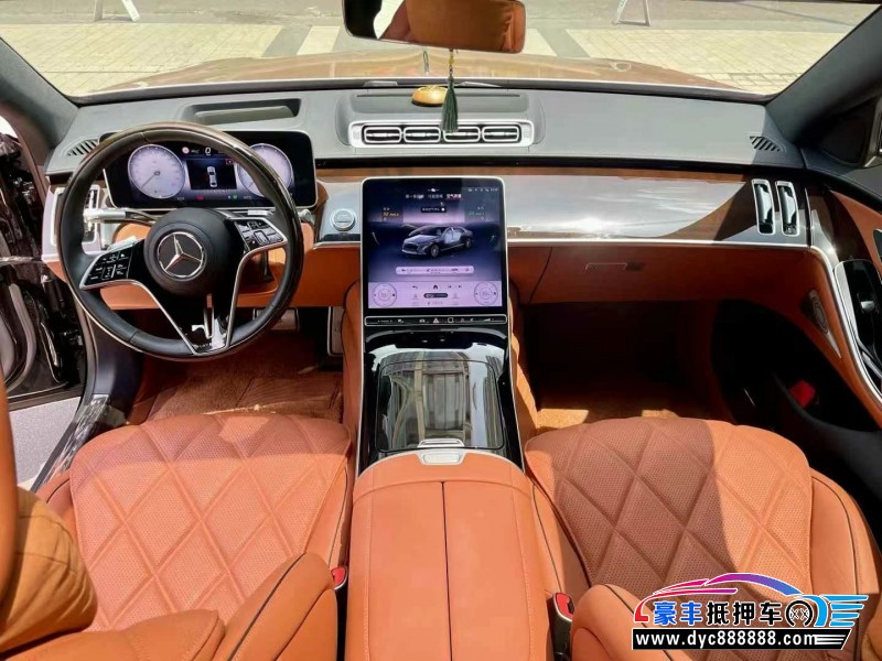 24年奔驰迈巴赫S级轿车抵押车出售