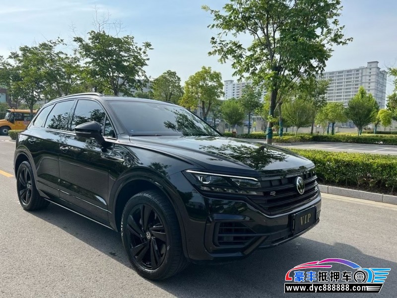 23年大众途锐轿车抵押车出售