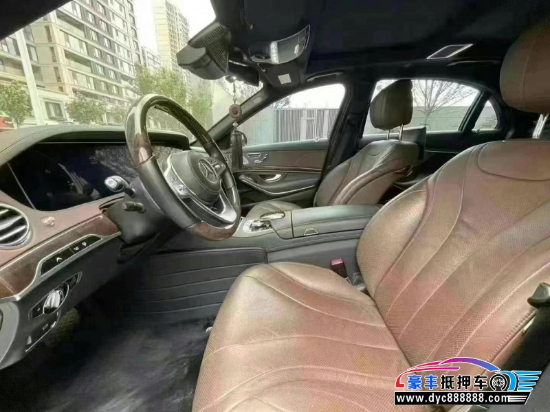 17年奔驰S轿车抵押车出售