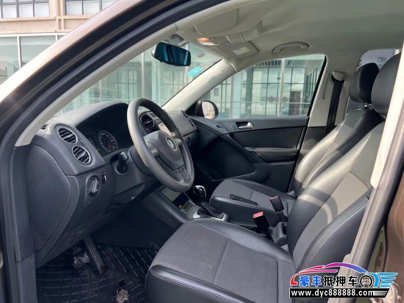 15年大众途观轿车抵押车出售