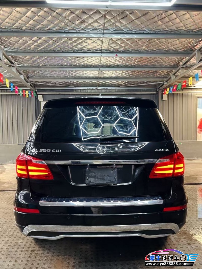 15年奔驰GL轿车抵押车出售