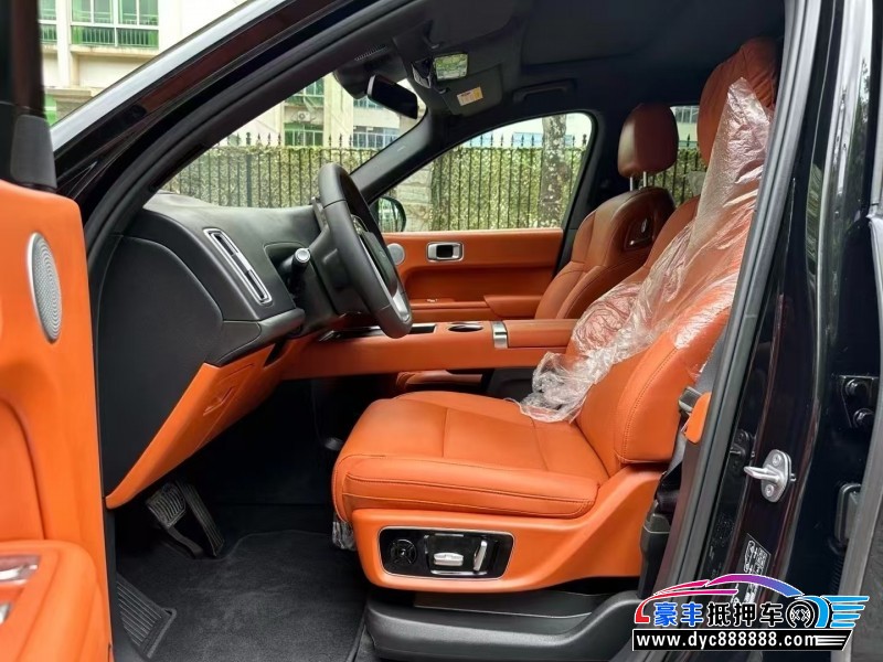 25年理想L8轿车抵押车出售