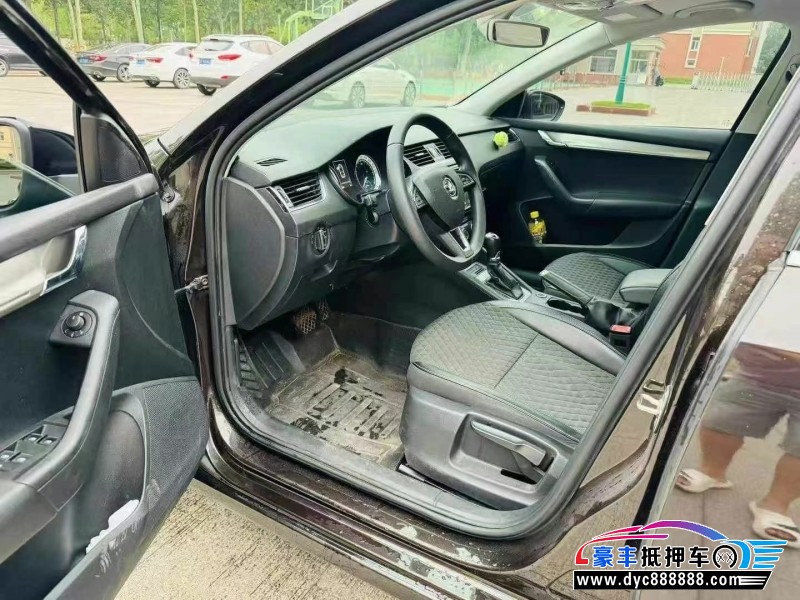 18年斯柯达明锐轿车抵押车出售