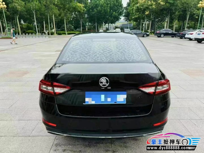 18年斯柯达明锐轿车抵押车出售
