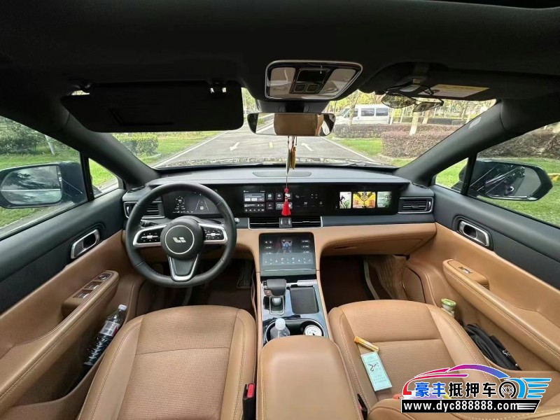 21年理想ONE轿车抵押车出售