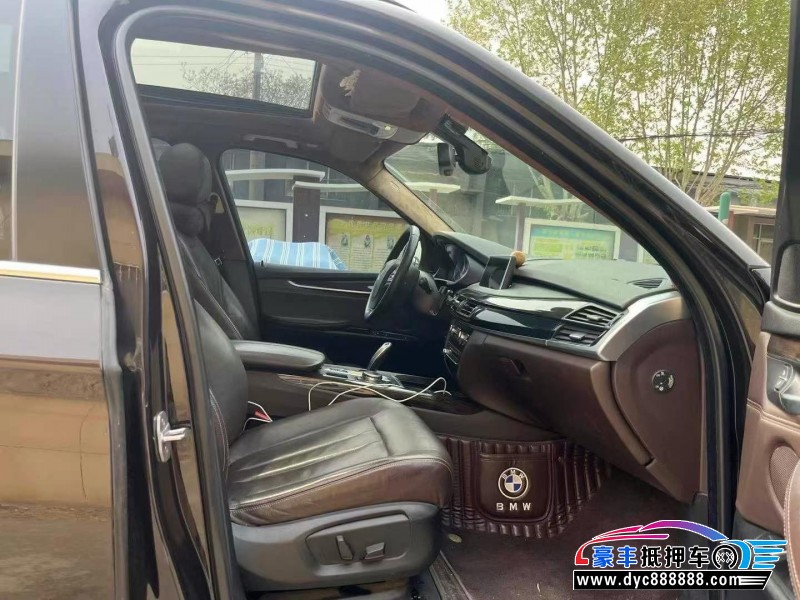 16年宝马X5轿车抵押车出售