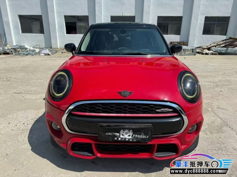 21年宝马MINI轿车