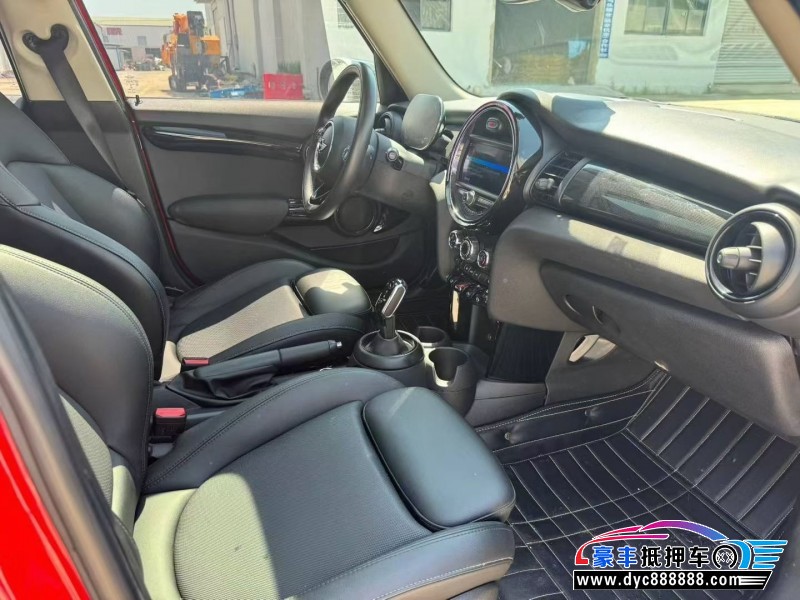 21年宝马MINI轿车抵押车出售