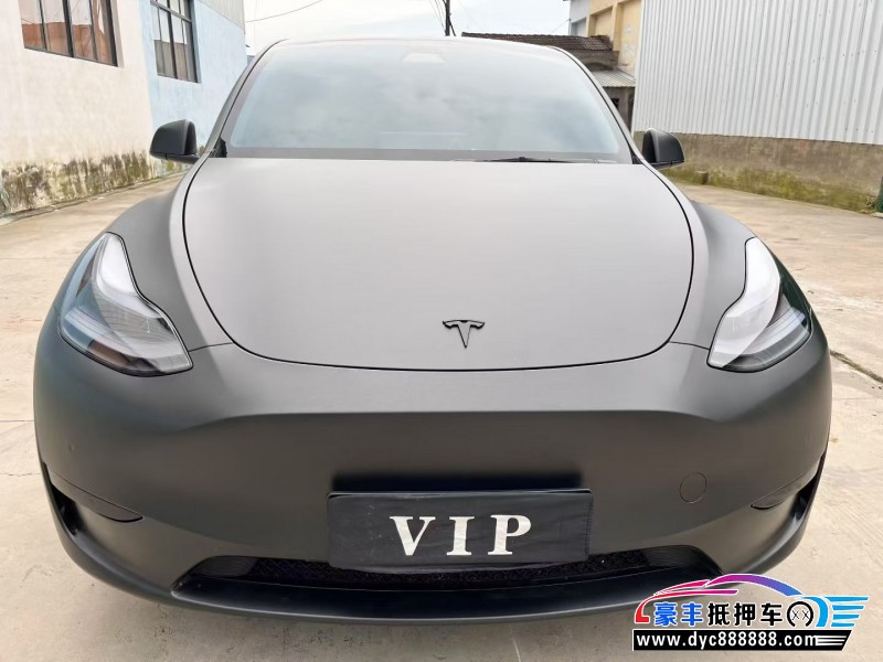 抵押车出售23年特斯拉Model Y轿车
