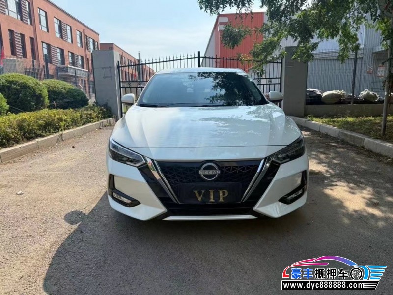 22年日产轩逸轿车抵押车出售