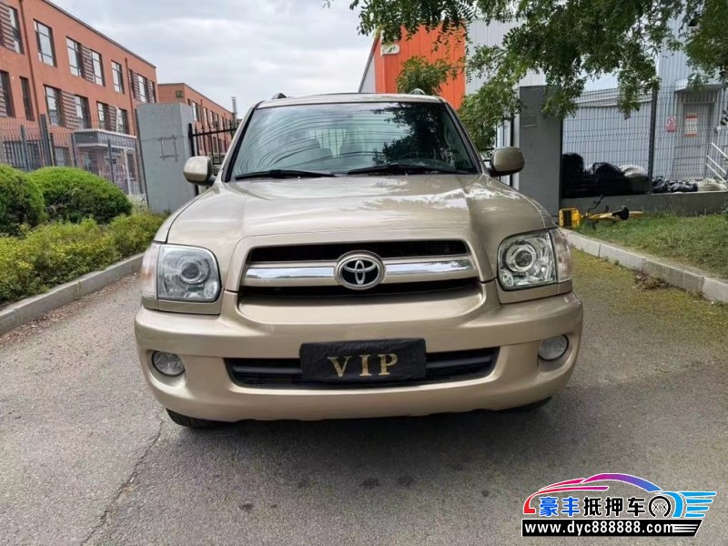 06年丰田红杉轿车抵押车出售