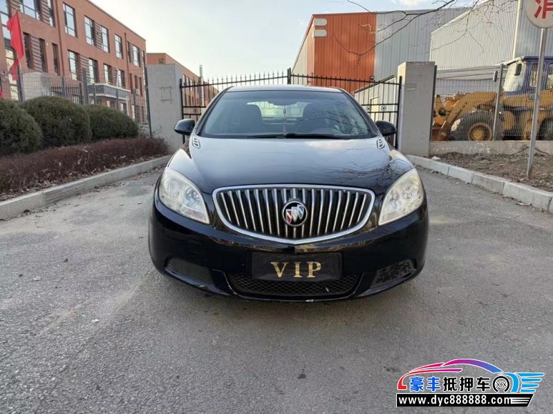 13年别克英朗轿车抵押车出售