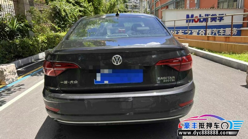 21年大众速腾轿车抵押车出售