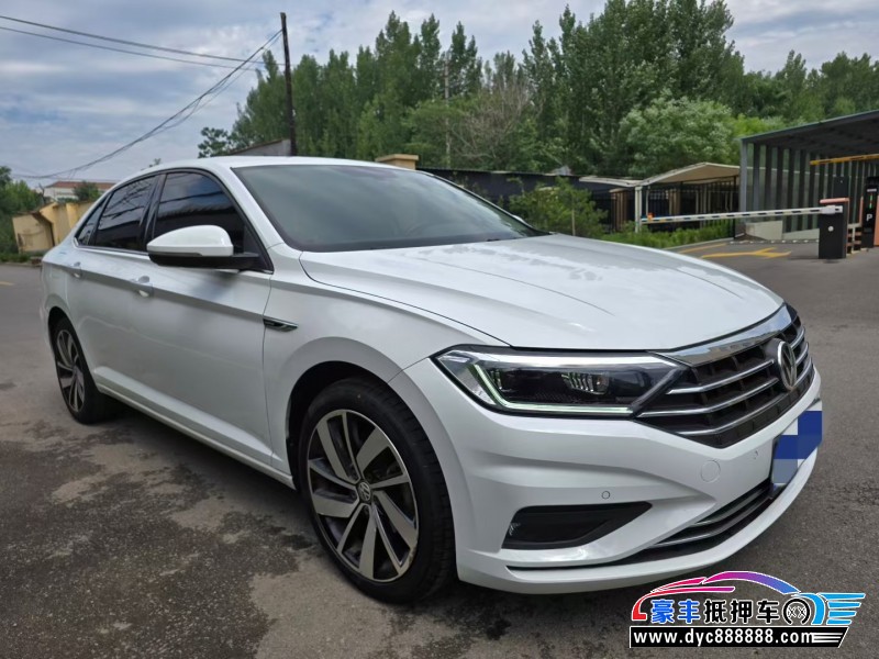 21年大众速腾轿车抵押车出售