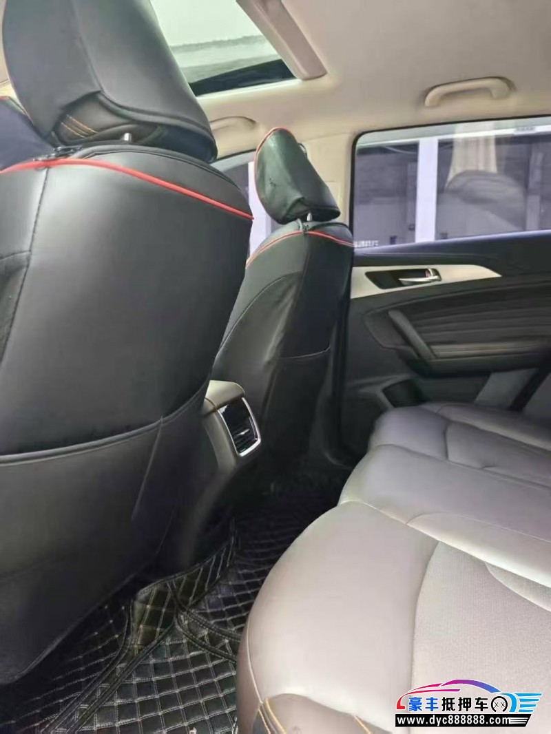 19年长安CS35轿车抵押车出售