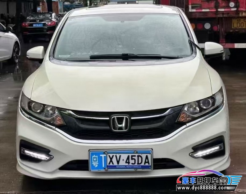 18年本田杰德轿车抵押车出售