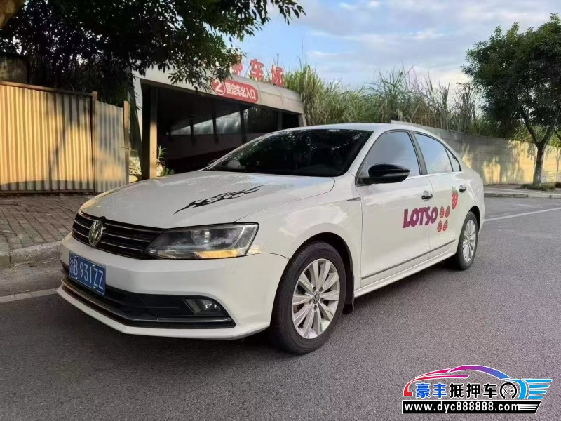 16年大众速腾轿车抵押车出售